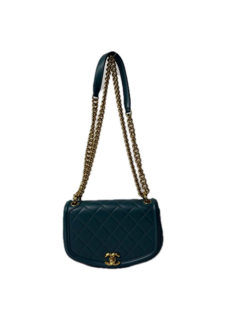 Chanel Quilted Chain Shoulder Bag - Picture 3 of 10